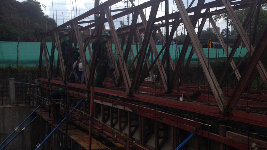 PUENTE ABADIAS